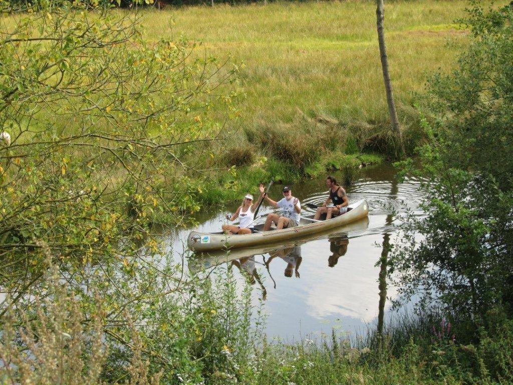 Vakantiepark De Bronzen Eik Sellingen Esterno foto
